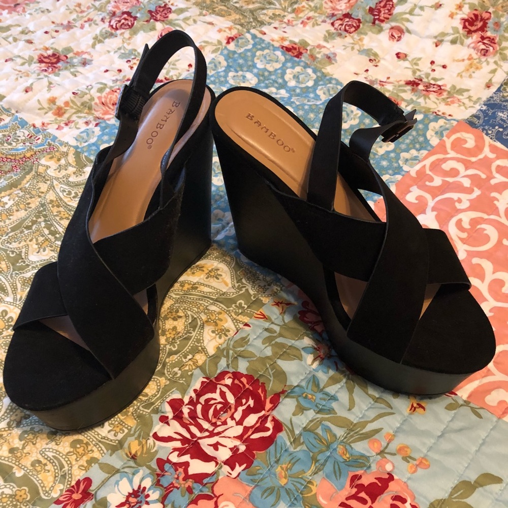 Black Open Toed Wedges